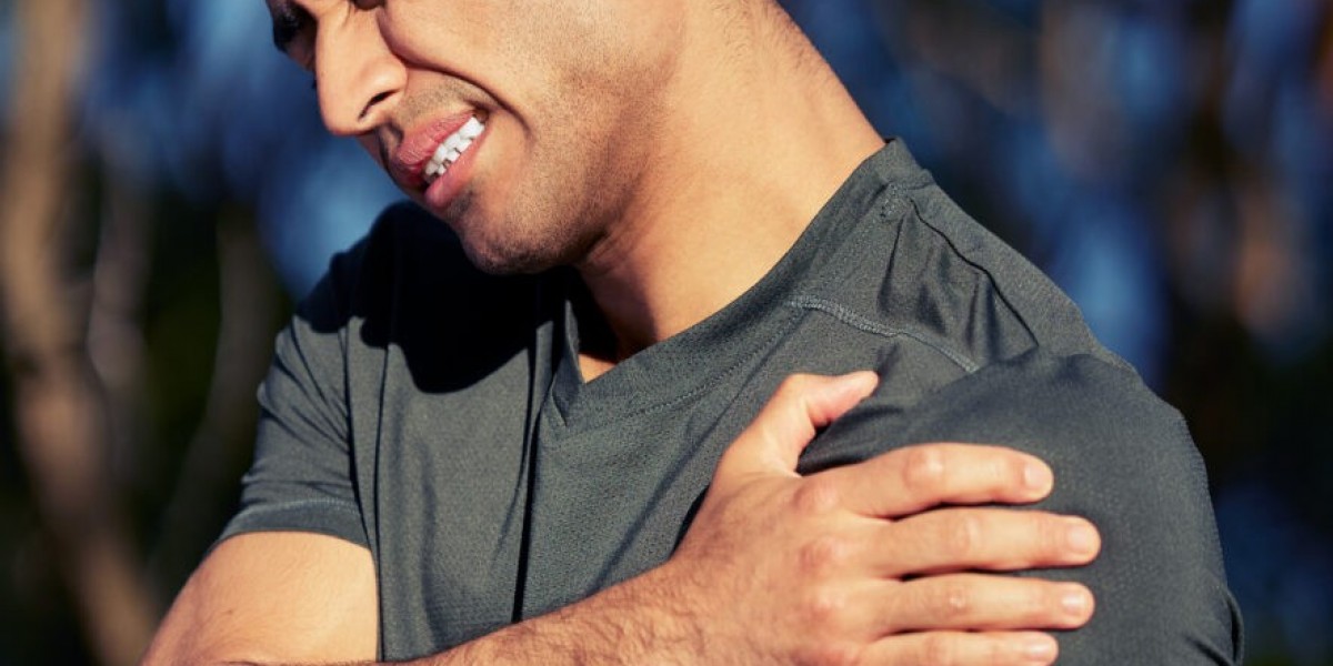 Stiff Shoulder Holding You Back? Discover How Frozen Shoulder Physiotherapy in Edmonton Can Help
